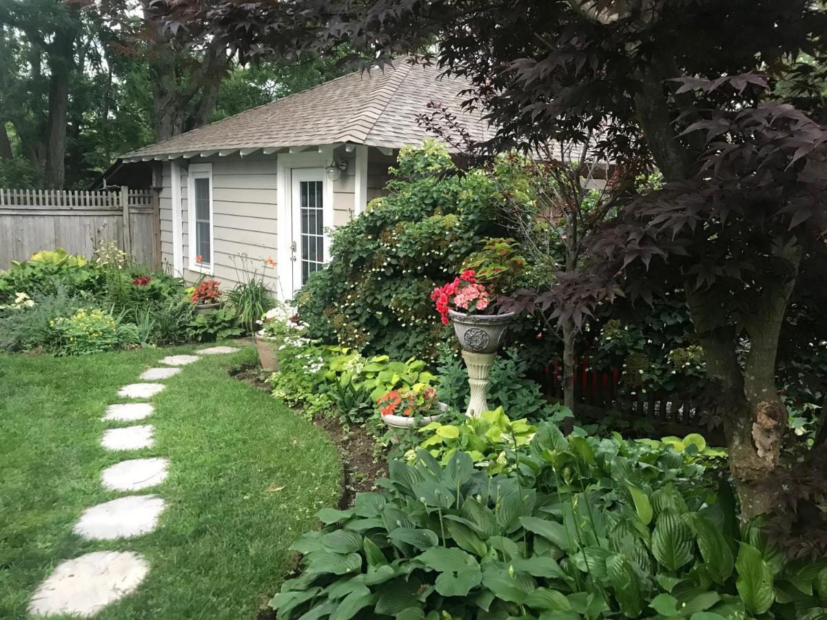 Shorecrest Bed And Breakfast Southold Exterior photo